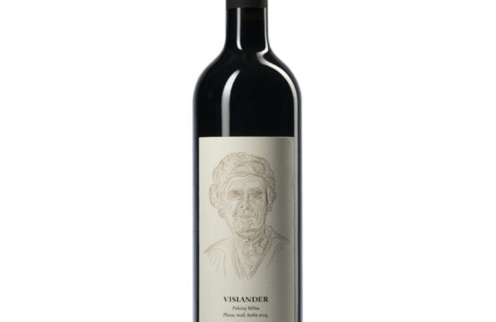 Plavac Mali Milina Grand Cru 0,75l Vislander Miris prepoznatljivih voćnih aroma plavca malog s karakterističnim mirisom na crni ribiz i suhu šljivu Herbalne note mediteranskoga bilja Njegova snažna struktura s lakoćom nosi tanine U ustima ostavlja harmoničan okus toplog pijeska viškog vinogorja i plemenite sorte plavca malog Naruči Vislander Plavac Mali Online besplatna dostava 