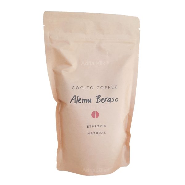 Novo! Kompostabilna ambalaža. 100% Arabica, Pržena kava u zrnu, Ethiopia ORGANIC farm, Mr. Alemu Beraso Region Yirgacheffe Natural proces. Okusi meda i kakaa s ugodnim citrusnim notama, jednostavno fanttastično! Cogito Coffee Roasters